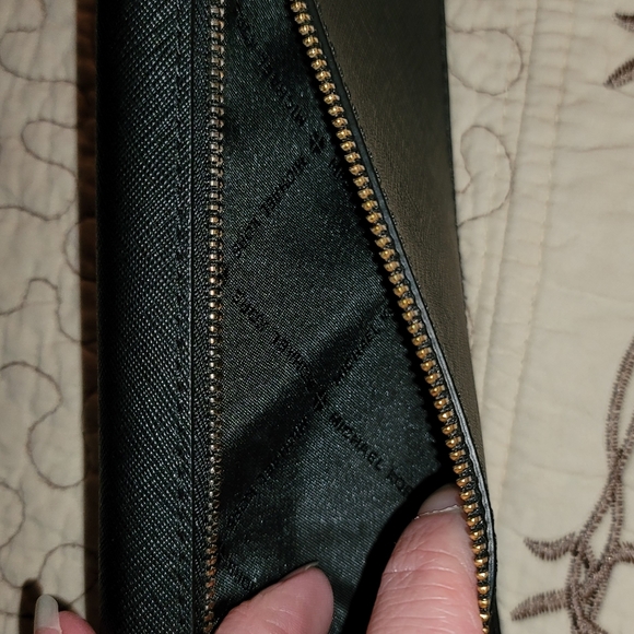 Michael Kors Medium Convertible Crossbody Bag - Picture 11 of 13